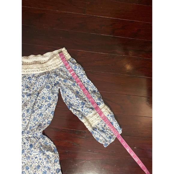 Hollister Romper Blue Floral Blue White Size Small 1 Piece Shorts - Picture 5 of 6